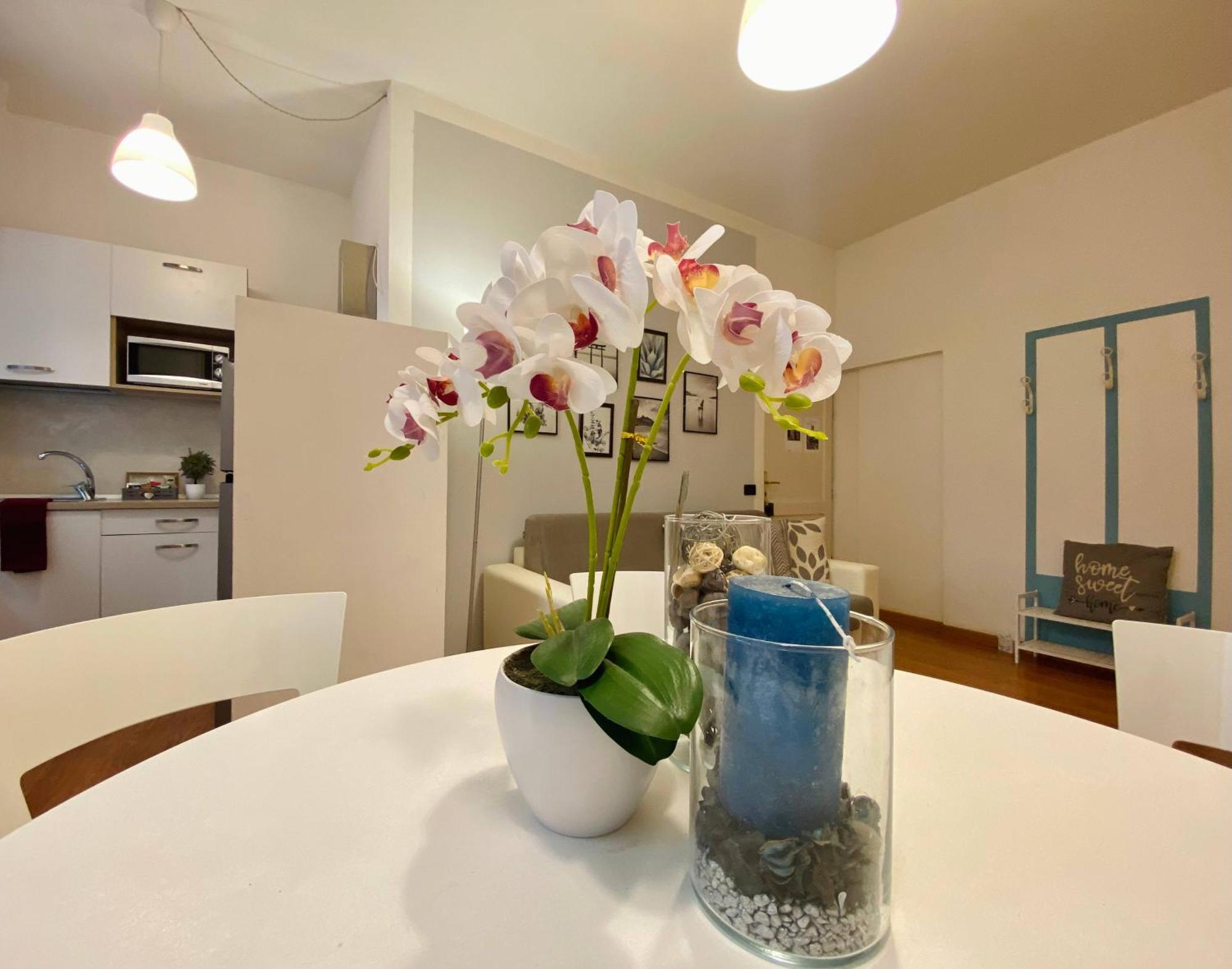 Mazzini 12 Very Central Apartment With Private Garage, Air Conditioning, Wifi, Just 50 Meters From The Beach 라팔로 외부 사진